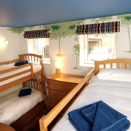 Yorkshire Holiday Homes Διαμέρισμα *